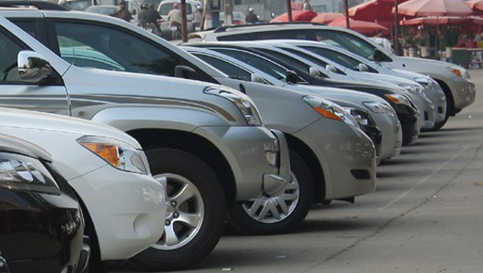 Ôtô “ngoại” dồn dập về Việt Nam o-to-nk.jpg