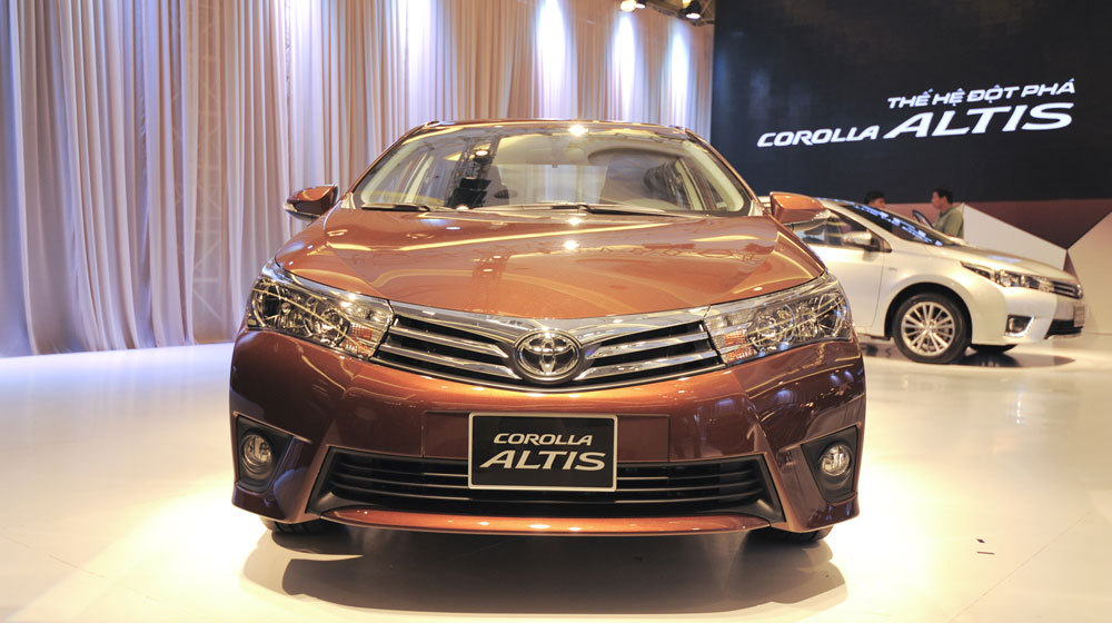 Toyota Corolla Altis 2014:  Sự ấn tượng đến từ từng đường nét toyota-corolla-altis-2014-(21).jpg