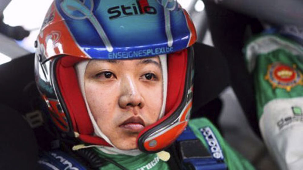 Kim Jong Un “mê” xe sang Audi kim-jong-un-rally-driver.jpg