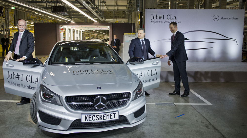 Mercedes kỷ niệm chiếc xe thứ 250.000 tại nhà máy Hungary Mercedes-Benz-Kecskemet-plant-5.jpg