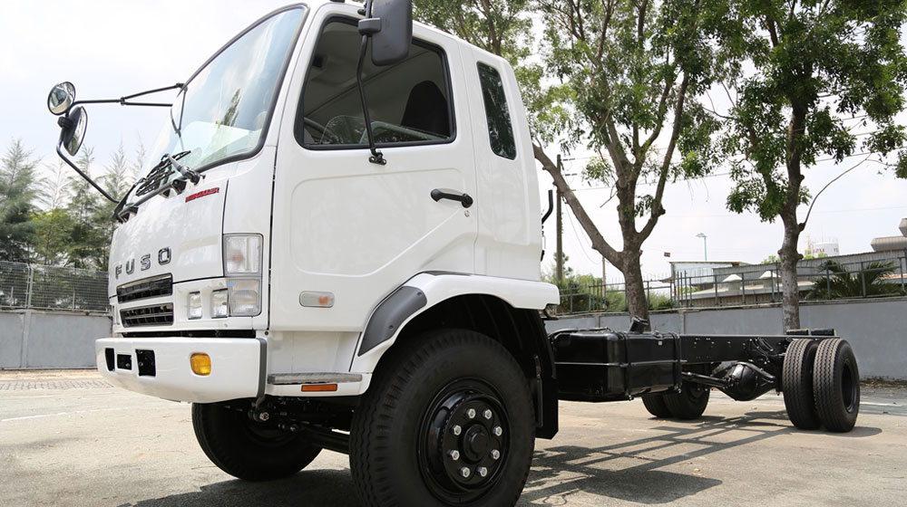 Bộ ba xe tải FUSO vừa ra mắt có gì đặc biệt? fuso-fighter (1).jpg