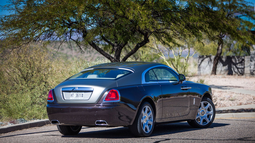 Nhà máy Rolls-Royce: Đẳng cấp trong từng chi tiết 2014-rolls-royce-wraith-rear-right-side-view.jpg