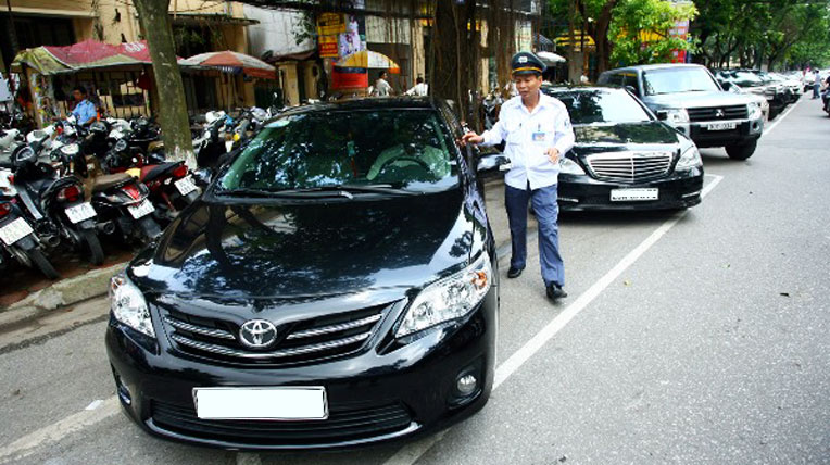 Autodaily nóng trong tuần (06/10 – 12/10) trong-giu-xe.jpg