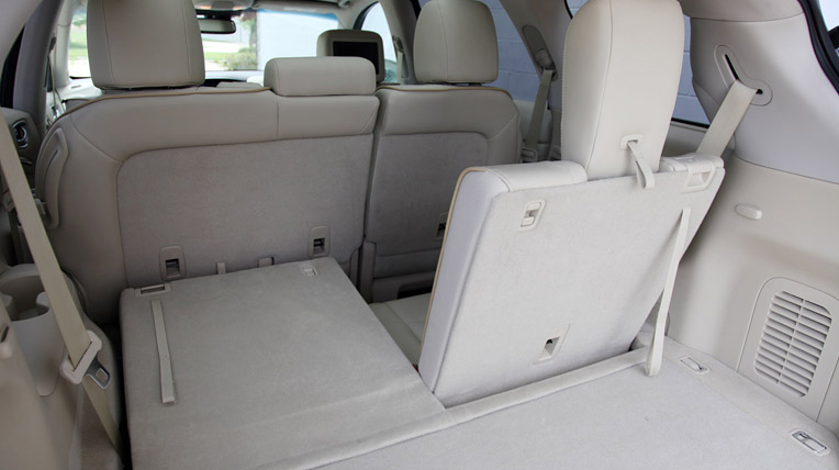 Infiniti QX60 sắp ra mắt tại Việt Nam Infiniti QX60 (4).jpg