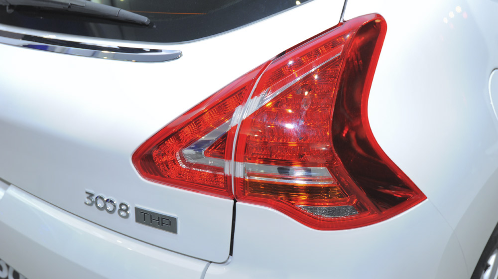Peugeot 3008 – “Lính mới” đáng gờm Peugeot-3008 (2).jpg