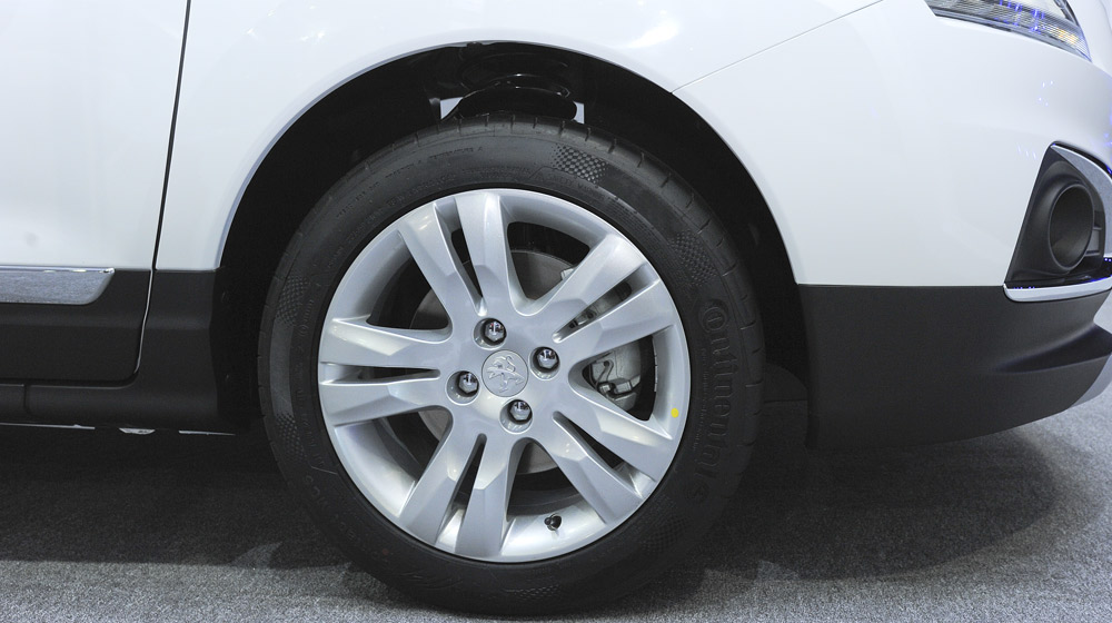 Peugeot 3008 – “Lính mới” đáng gờm Peugeot-3008 (7).jpg