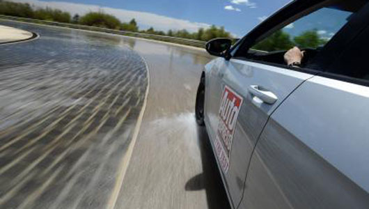 Xếp hạng 10 loại lốp tốt nhất năm 2014 tires (3).jpg