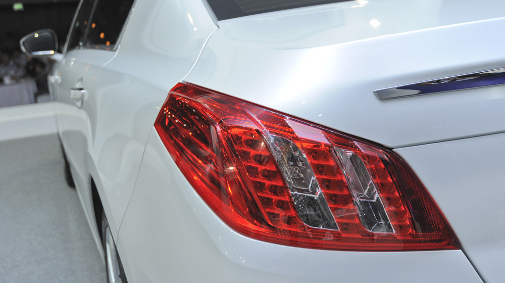Peugeot 508 – sedan hạng sang cho người Việt Peugeot-508 (12).jpg