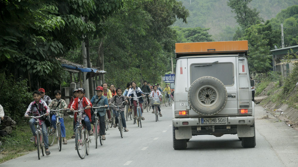 Ngày 1 hành trình cùng các “bạn” Mercedes G-Class trên đất Việt G-Class-Caravan-Day1 (8).jpg