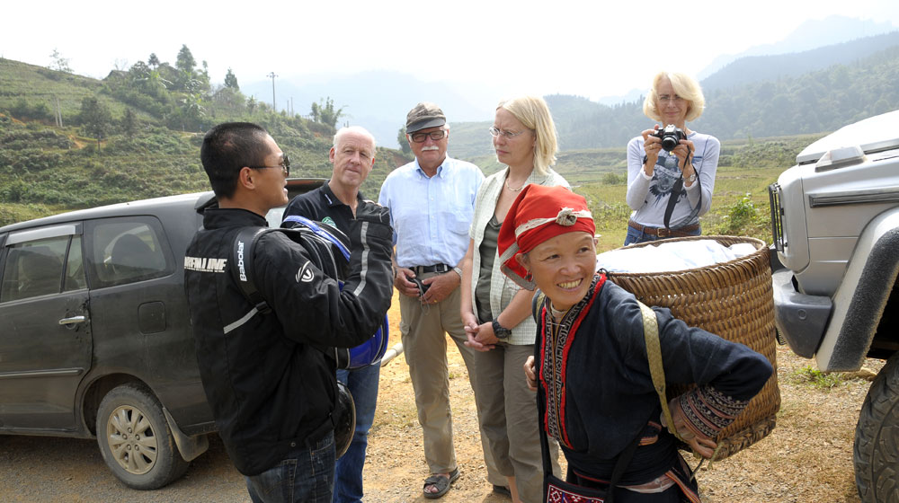 Ngày 3 hành trình cùng các “bạn” Mercedes G-Class trên đất Việt Mercedes-G-Class-Caravan-Day3 (10).jpg
