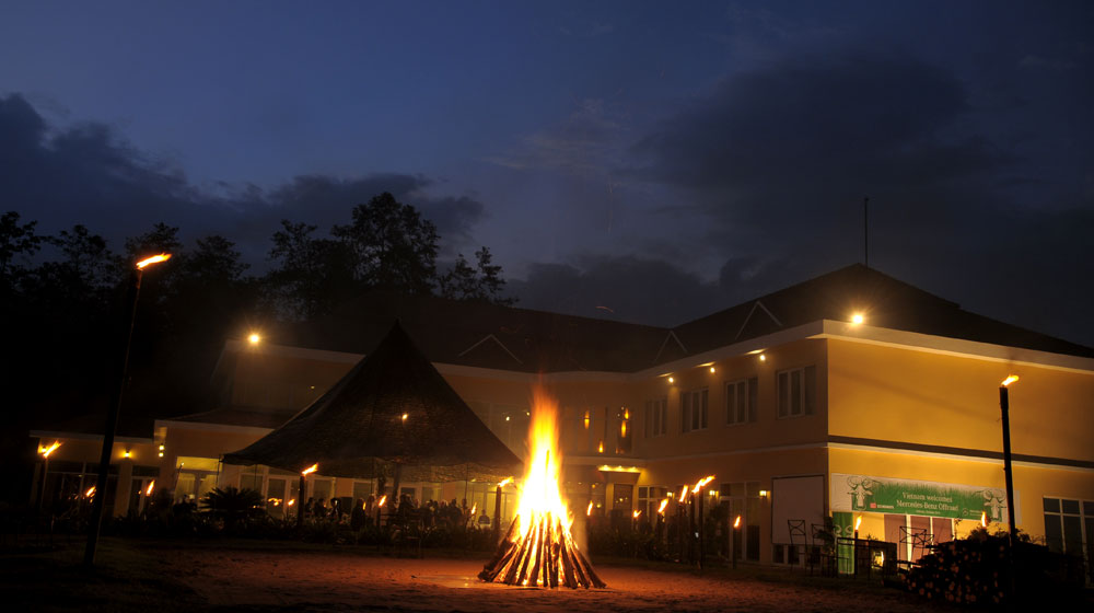 Ngày 3 hành trình cùng các “bạn” Mercedes G-Class trên đất Việt Mercedes-G-Class-Caravan-Day3 (23).jpg