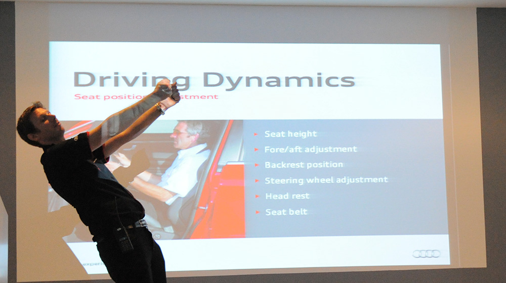 Trải nghiệm đường đua F1 cùng siêu xe Audi R8 DSC_4932.jpg