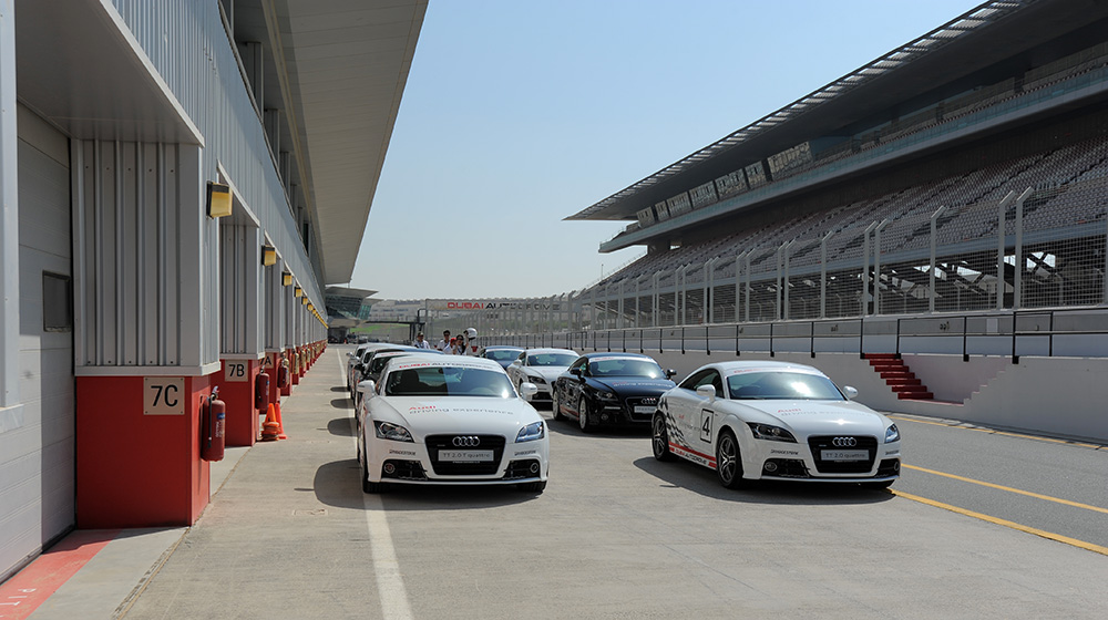 Trải nghiệm đường đua F1 cùng siêu xe Audi R8 DSC_4934.jpg