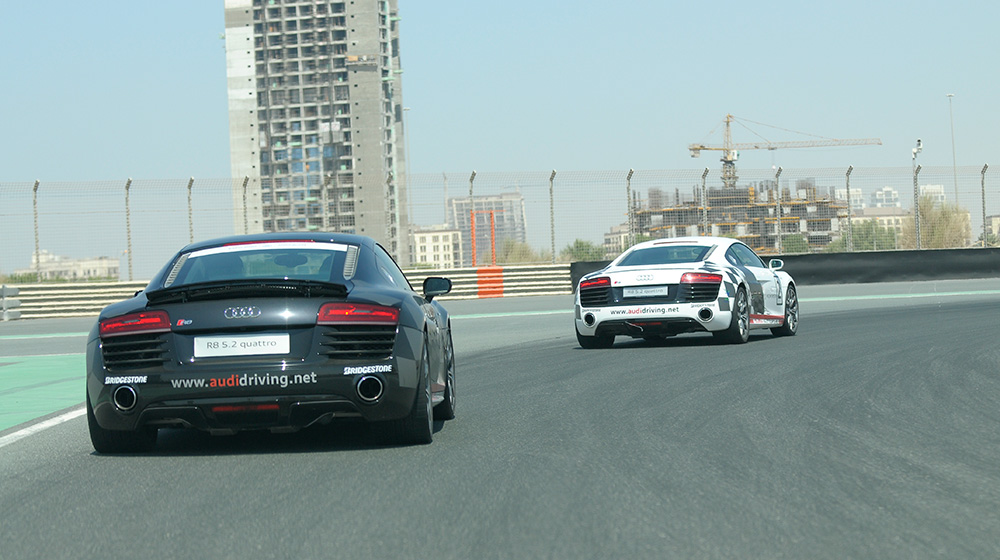 Trải nghiệm đường đua F1 cùng siêu xe Audi R8 _AUT2207.jpg