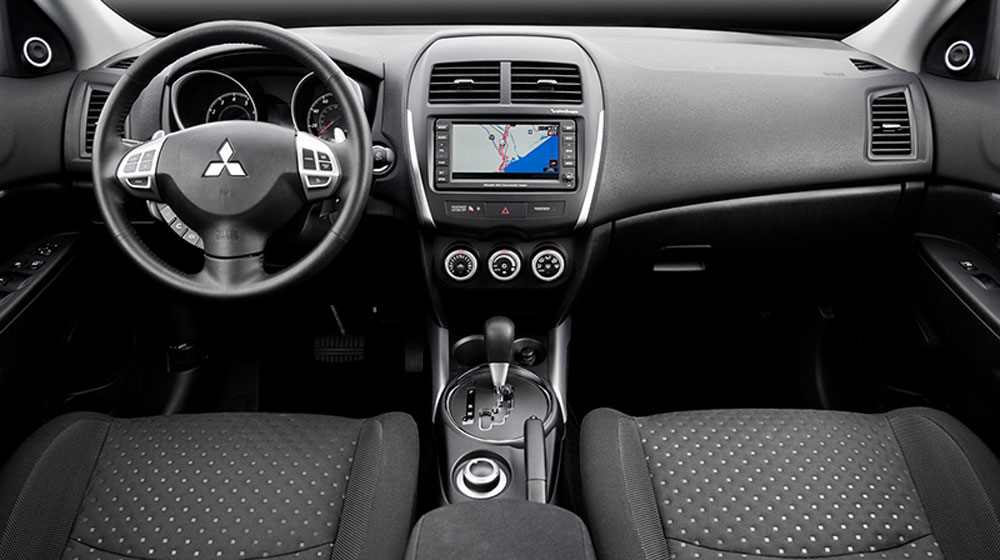 Giá từ 870 triệu đồng, Mitsubishi Outlander Sport “dọa” đối thủ mitsubishi-outlander-sport-09.jpg