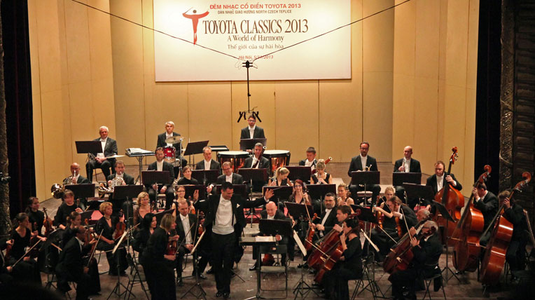 Sắp diễn ra “Đêm nhạc Cổ điển Toyota 2014” Dem_nhac_co_dien_Toyota_2013_1.jpg