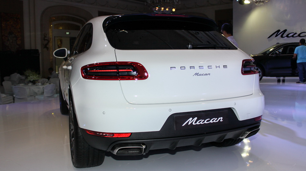 Cận cảnh Porsche Macan vừa ra mắt tại Việt Nam Porsche Macan (15).jpg