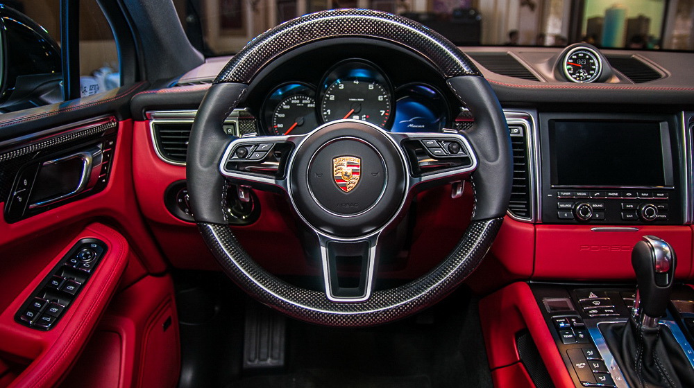 Cận cảnh Porsche Macan vừa ra mắt tại Việt Nam Porsche Macan (20).jpg