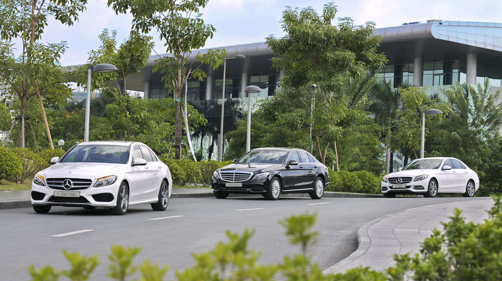 TRỰC TIẾP: Lễ ra mắt Mercedes-Benz C-Class 2015 tại Hà Nội Mercedes-Benz-C200-C250-Exclusive---C250-AMG-(4).jpg