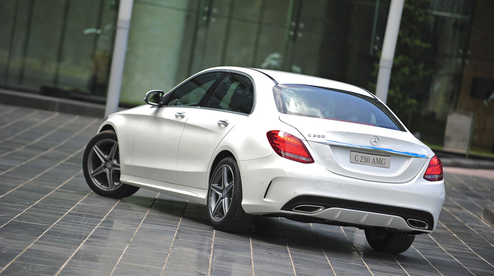 TRỰC TIẾP: Lễ ra mắt Mercedes-Benz C-Class 2015 tại Hà Nội Mercedes-benz-C250-AMG-(5).jpg