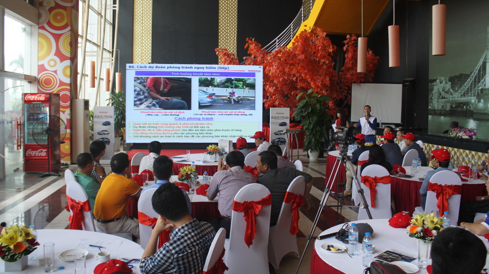 Honda VN tổ chức LXAT cho khách hàng thân thiết Honda LXAT (1).JPG