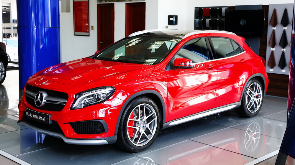Mercedes-Benz GLA chính thức có mặt tại Việt Nam, giá từ 1,459 tỷ đồng Mercedes-Benz GLA45 AMG (10).jpg
