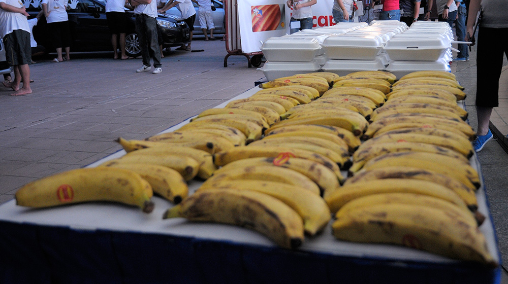 Thi đứng lâu nhất để nhận xe Subaru trị giá 85.000SGD _AUT4331.jpg