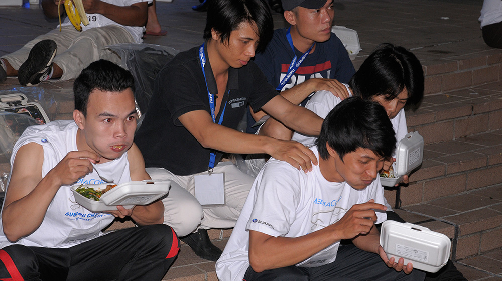 Thi đứng lâu nhất để nhận xe Subaru trị giá 85.000SGD _AUT4383.jpg