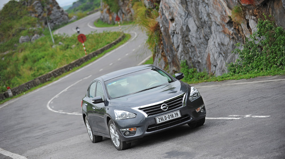 Cùng Nissan Teana 2.5SL đi tìm gió biển chớm đông Nissan Teana 2014 (29).jpg