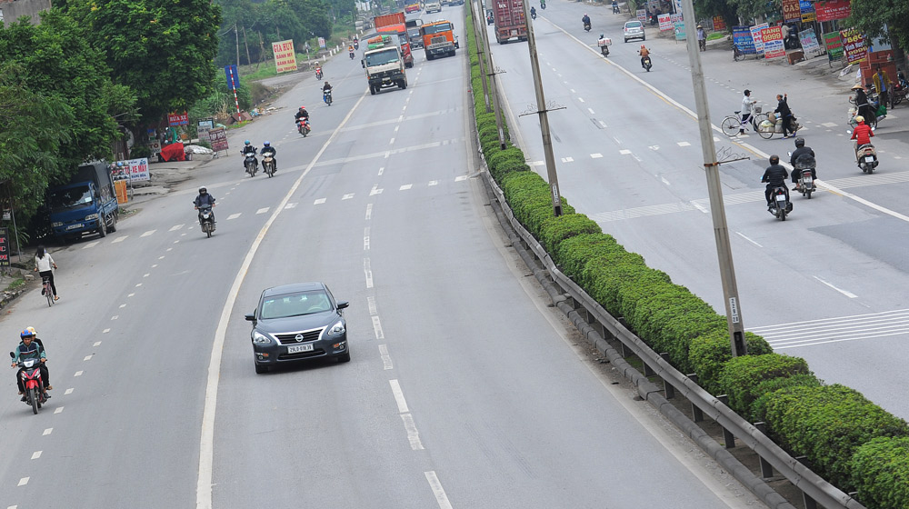 Cùng Nissan Teana 2.5SL đi tìm gió biển chớm đông Nissan Teana 2014 (4).jpg