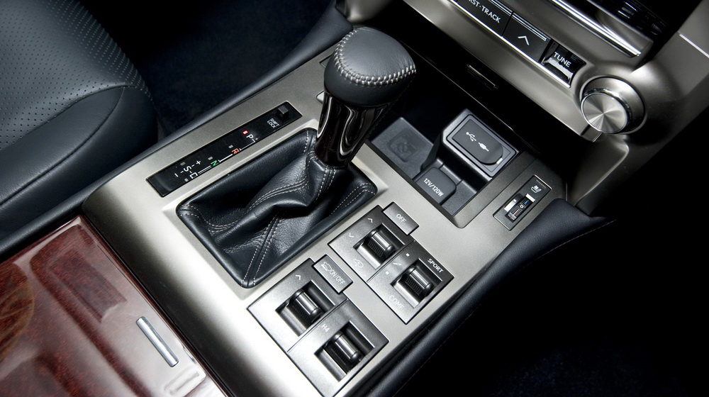 Chi tiết SUV hạng sang Lexus GX 460 2015 vừa ra mắt tại Việt Nam 3.-Lexus-GX460-noithat-(13).jpg