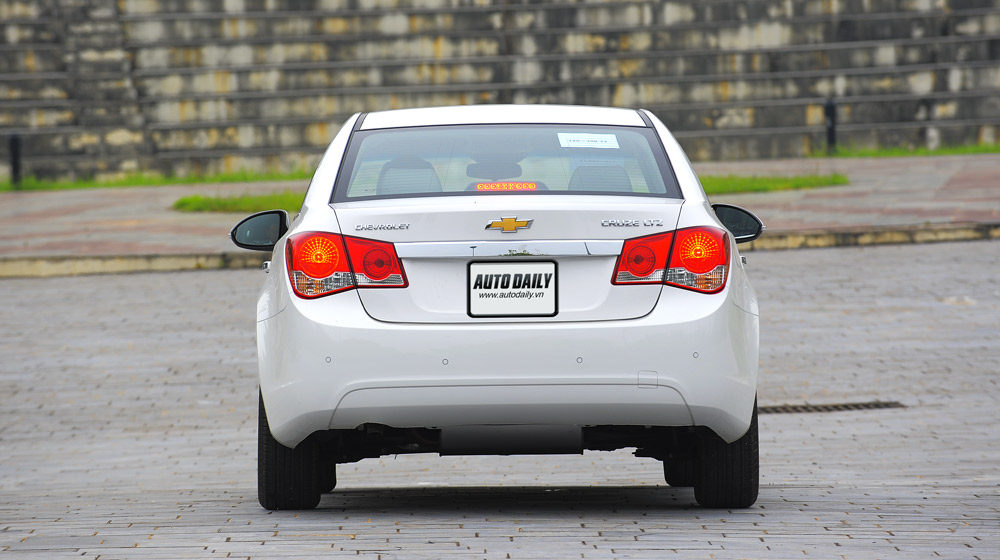 Những tiện ích trên Chevrolet Cruze LTZ 2014 Chevrolet Cruze  2014(20).jpg