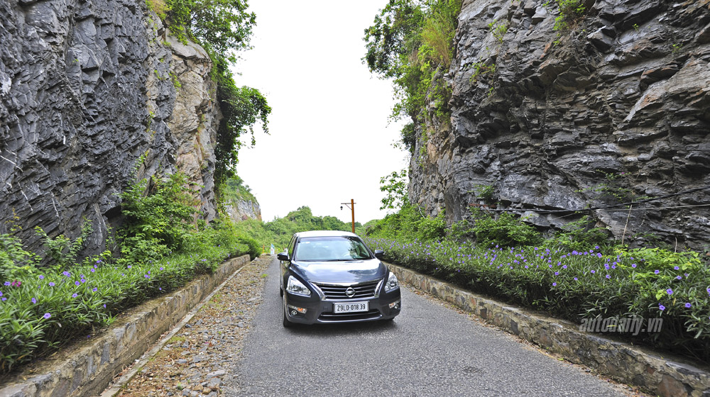 Nissan Teana 2.5SL – “Phiêu du trên hòn đảo Ngọc” Nissan Teana 2014 (9).jpg