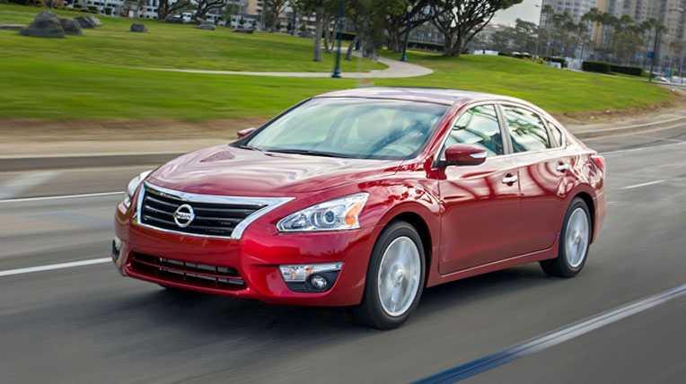 10 xe tồi nhất thị trường năm 2014 2015-nissan-altima.jpg