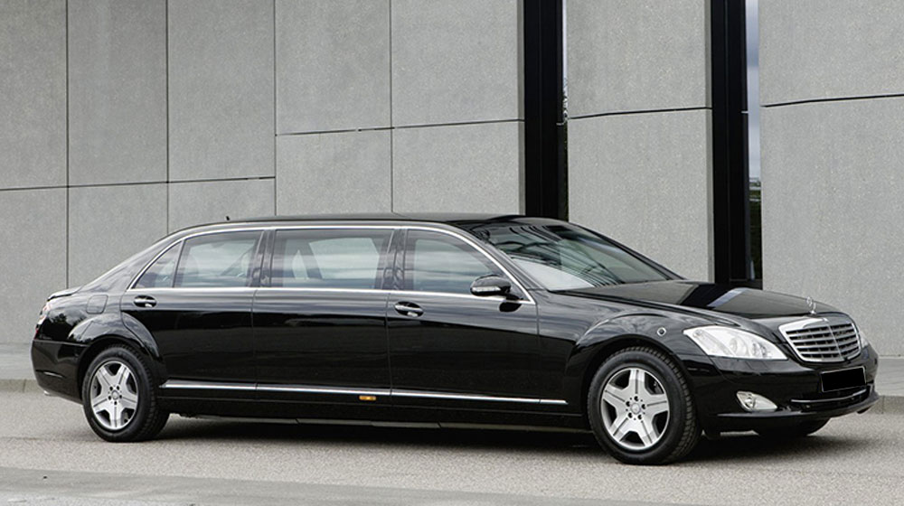 Tổng thống Putin đi “Mẹc” S600 siêu chống đạn Mercedes-Benz_S_600_Pullman-1.jpg