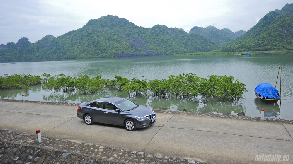 Đánh giá Nissan Teana 2.5SL qua hành trình 300km Nissan Teana 2014 (33).jpg