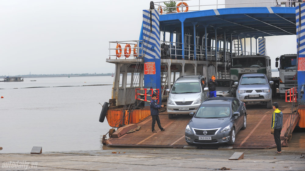 Đánh giá Nissan Teana 2.5SL qua hành trình 300km Nissan Teana 2014 (37).jpg