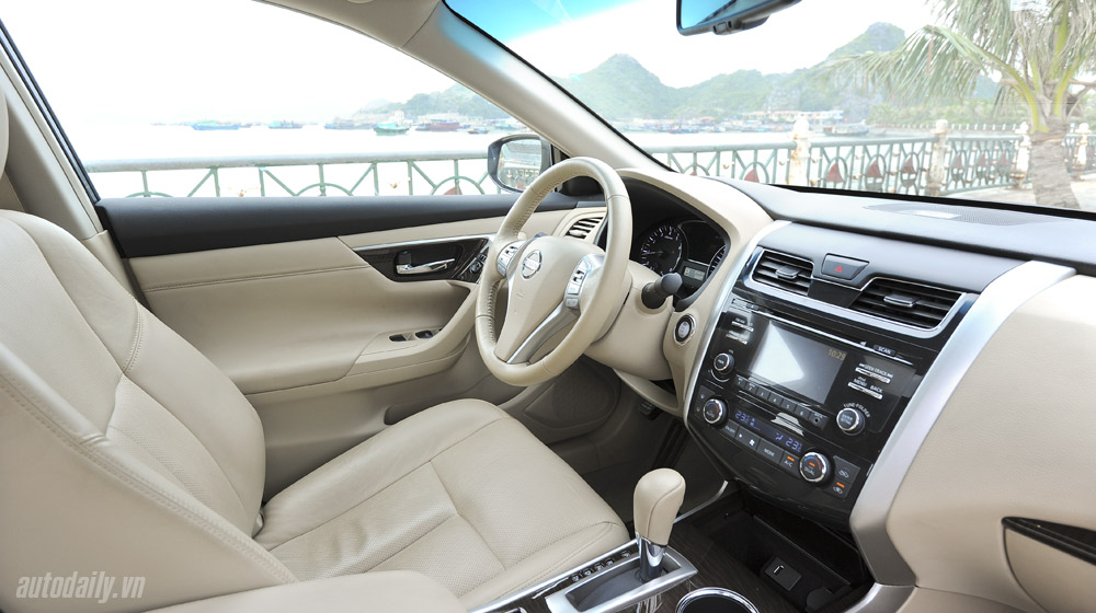 Đánh giá Nissan Teana 2.5SL qua hành trình 300km Nissan Teana 2014 (59).jpg