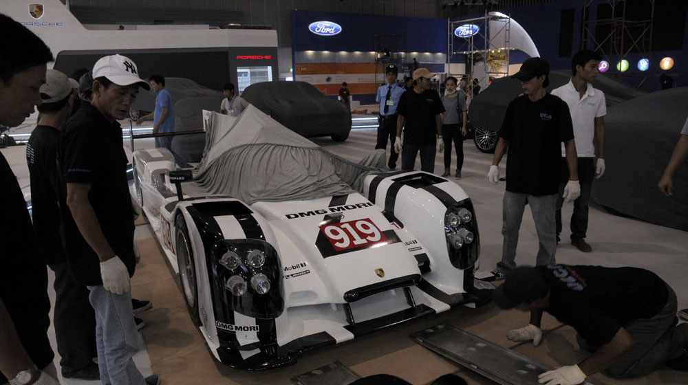 Vietnam Motor Show 2014: “Anh tài” đã “đủ mặt” vietnam-motor-show-2014 (11).jpg