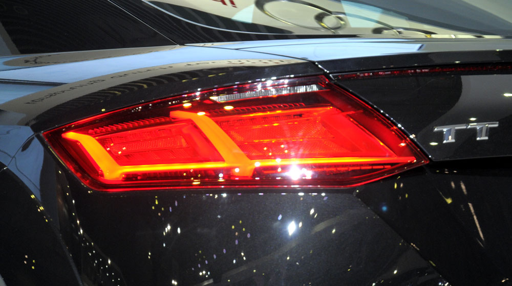 Chính thức ra mắt, Audi TT Coupe mới có giá 1,78 tỷ đồng audi-tt (2).jpg