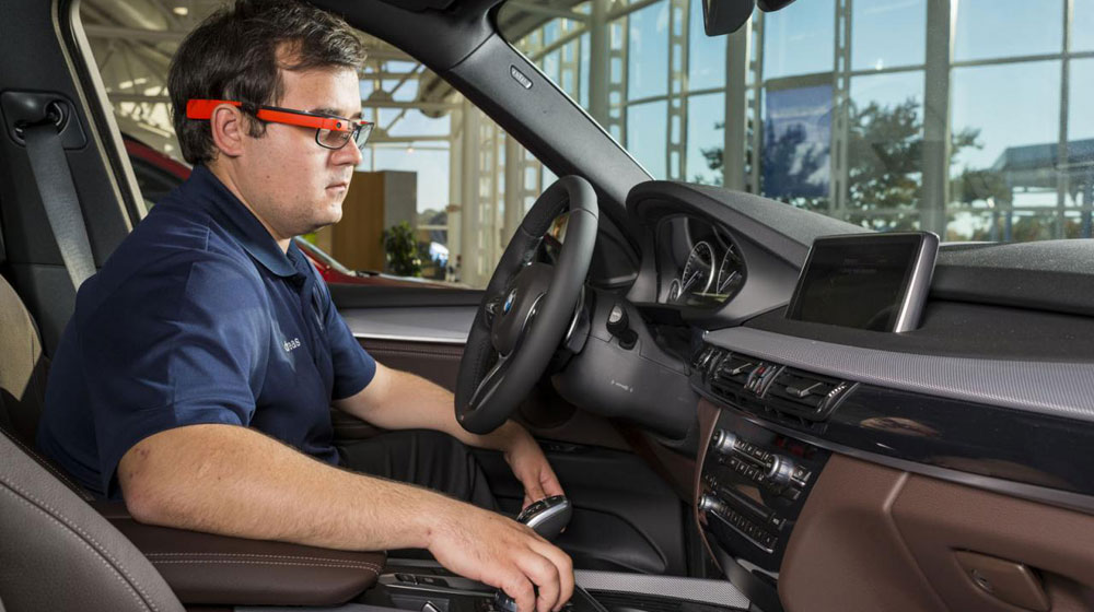 BMW improves car quality with Google Glass google-glass (2).jpg