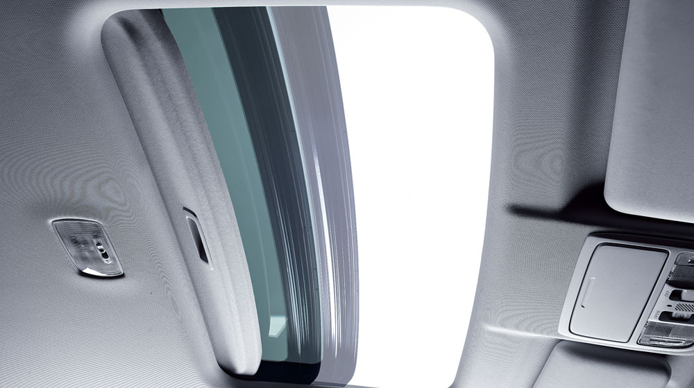 “Ngó” cặp đôi “hot” của Honda vừa ra mắt tại VMS 2014 Cua-so-troi.jpg