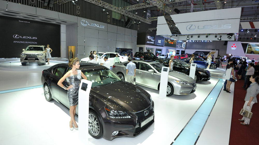 Lexus: cuộc trình diễn những “tinh hoa” công nghệ lexus-at-vms-2014 (1).jpg