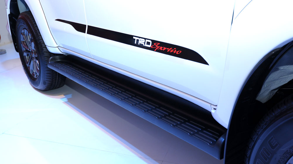 Có một Toyota Vios và Fortuner “rất khác” tại VMS 2014 toyota-fortuner-sportivo (4).jpg