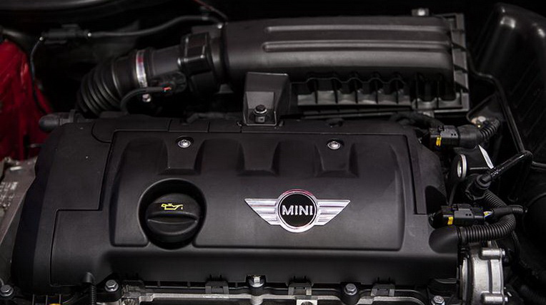 Tò mò với MINI Cooper mui trần vừa ra mắt tại Việt Nam Mini-Cooper-Cabriolet (29).jpg