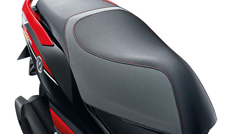 Honda ra mắt xe tay ga thông minh, giá rẻ honda-moove (3).jpg