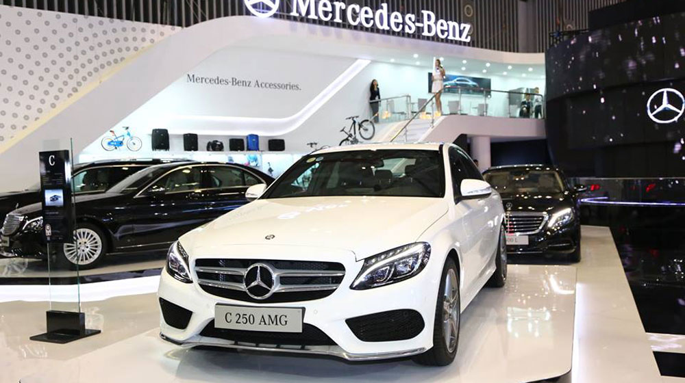 5 mẫu xe hứa hẹn “gây sốt” sau Triển lãm Ôtô Việt Nam c-class-2015.jpg