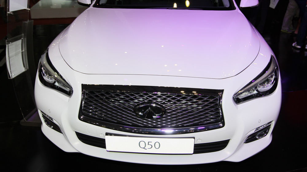 Infiniti Q50: Gương mặt mới trong phân khúc sedan hạng sang Infiniti-Q50jpg (10).jpg