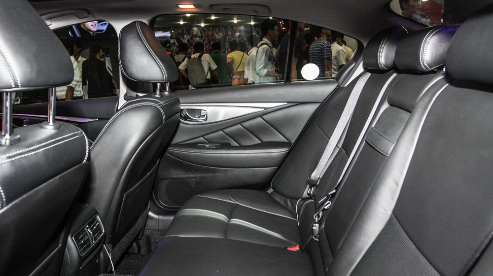 Infiniti Q50: Gương mặt mới trong phân khúc sedan hạng sang Infiniti-Q50jpg (6).jpg