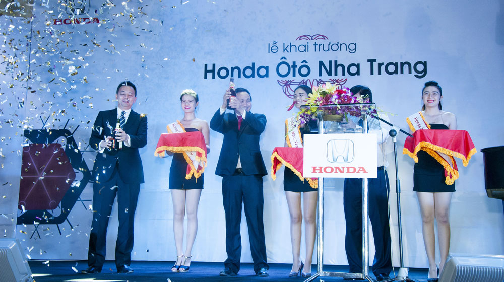 Honda Việt Nam “mở” đại lý ôtô thứ 3 tại miền Trung DSC_1297.jpg